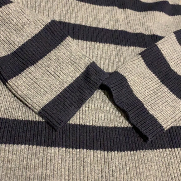 EUC Jacob Navy blue & Grey Striped Boat neck Sweater - size M - Picture 8 of 16